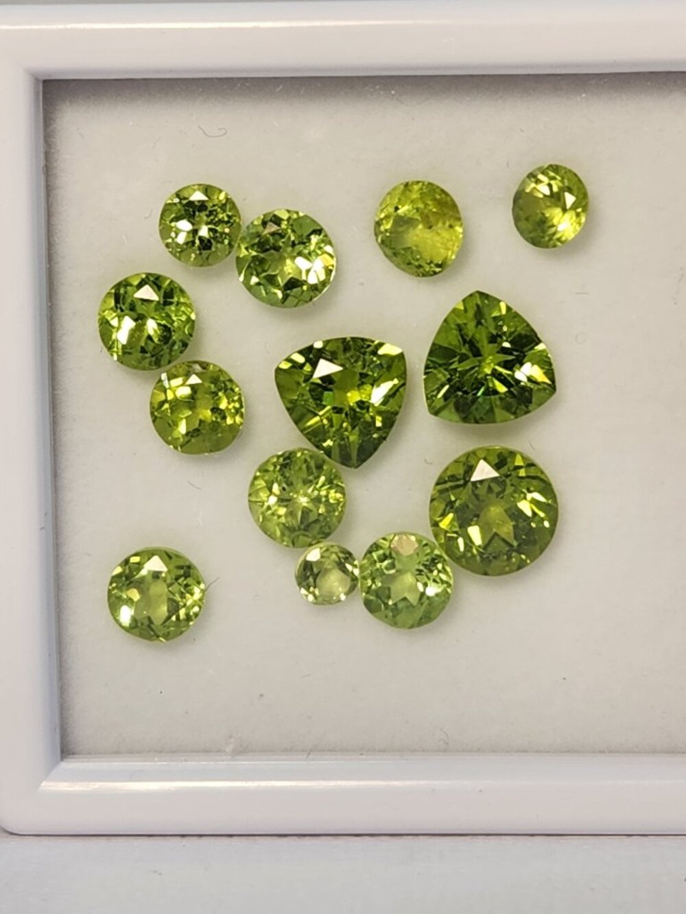 2013 NIB Natural Arizona Peridot Parcel 14.10 CTW Mixed Cut Loose Gemstones